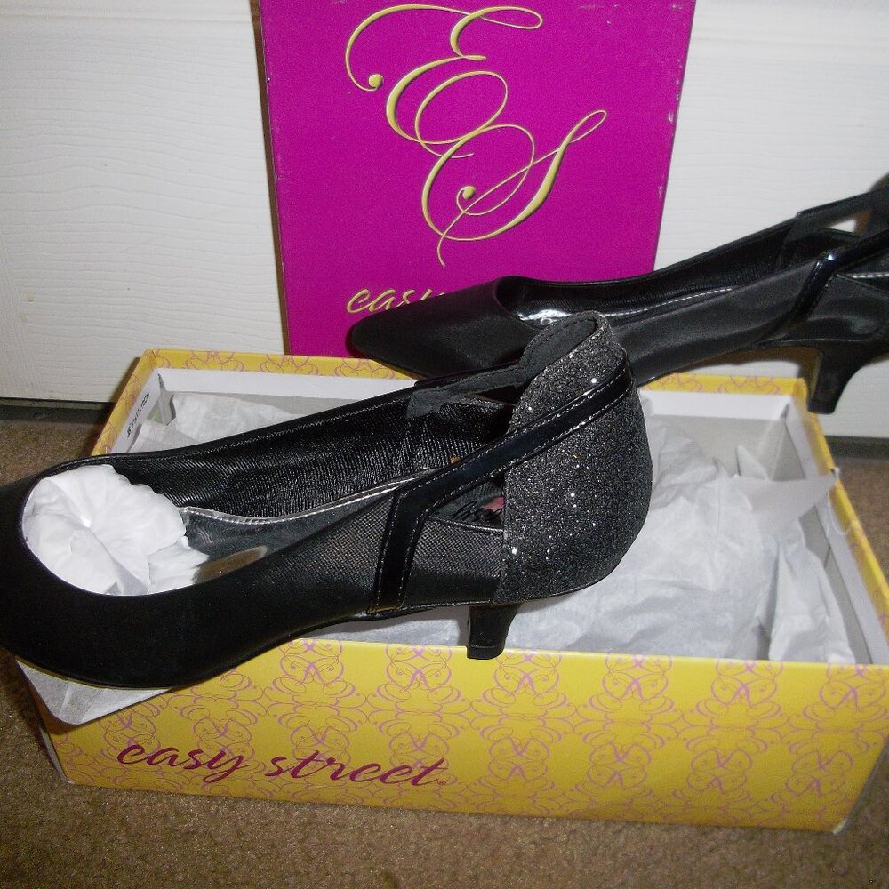 Easy Street Fancy Black Evening Shoes sz 7M